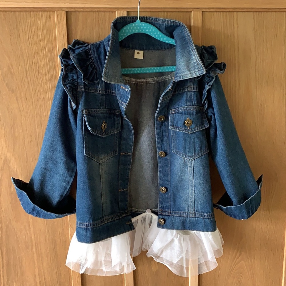 Kids denim jacket with ruffles and lace!